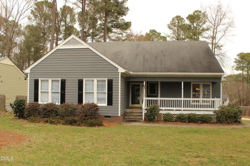 905 Oakwater Dr, Garner, NC, 27529-4168 | Card Image