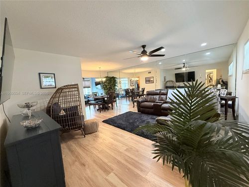 202-18 Colonial Club Dr, Boynton Beach, FL, 33435-8376 | Card Image