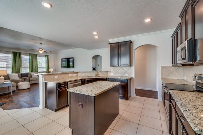 11812 Patton Dr, House other with 5 bedrooms, 3 bathrooms and null parking in Frisco TX | Image 13