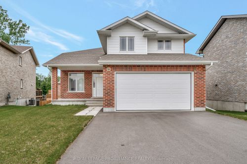 54 Lanark Dr, Belleville, ON, K8N0G7 | Card Image