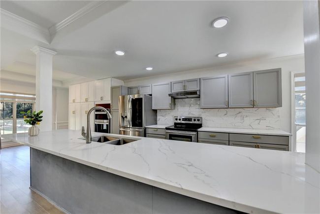 4080 Cherry Ridge Walk, House other with 5 bedrooms, 3 bathrooms and null parking in Suwanee GA | Image 9