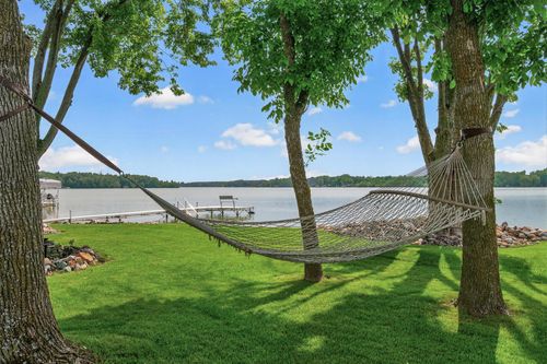 28310 Lakewood Dr Nw, Isanti, MN, 55040-5902 | Card Image