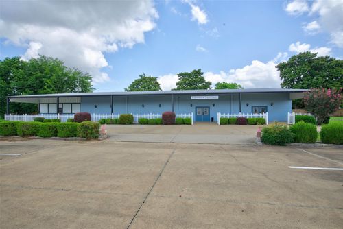 3055 Knight St, Shreveport, LA, 71105-2501 | Card Image