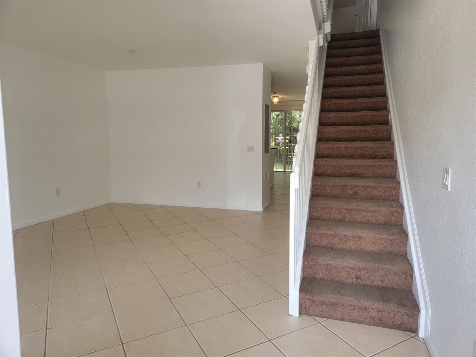 Residential Lease in Miramar 5