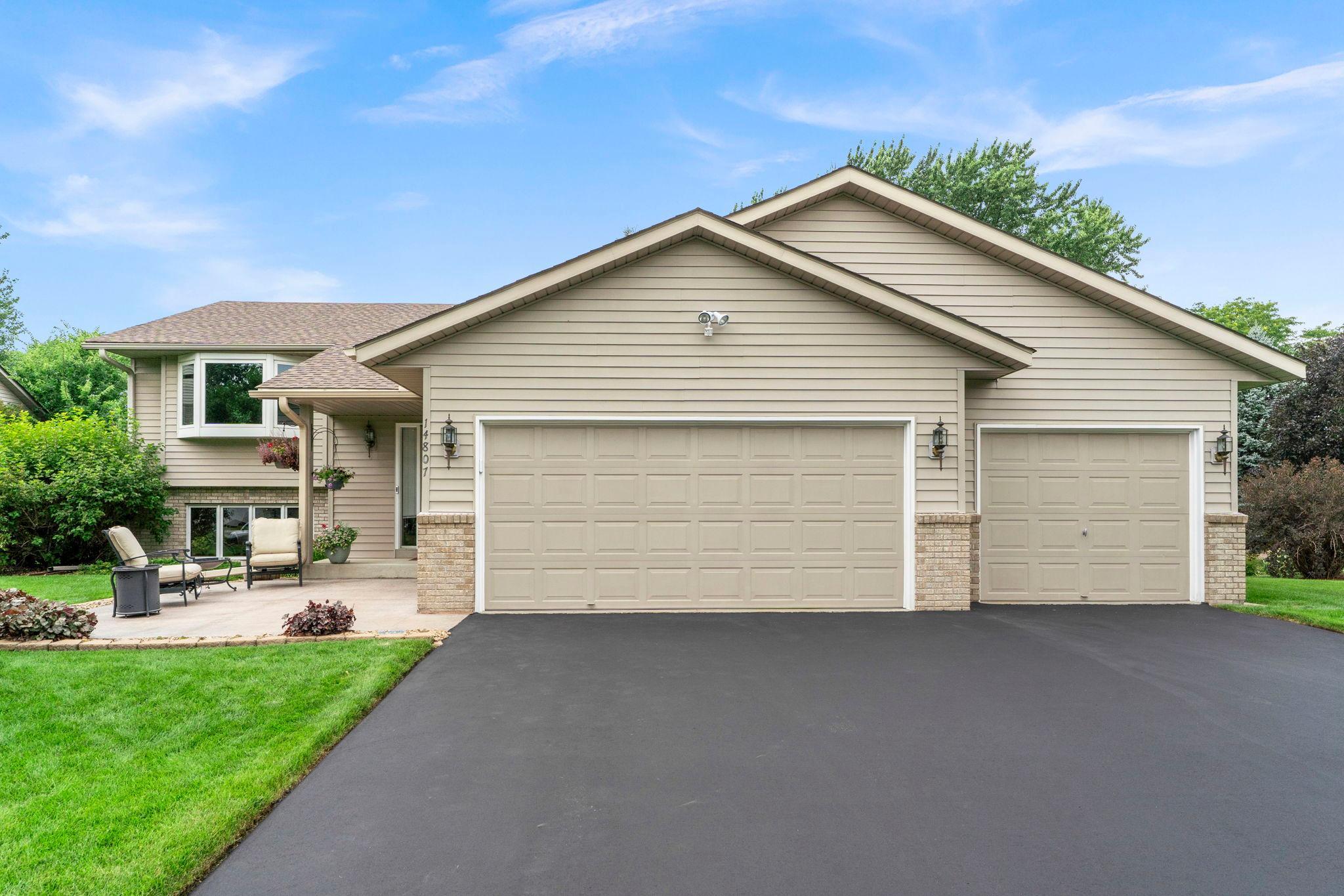 Residential in Rosemount