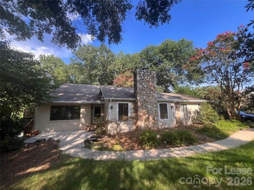 8133 Strawberry Ln, Charlotte, NC, 28277-8607 | Card Image