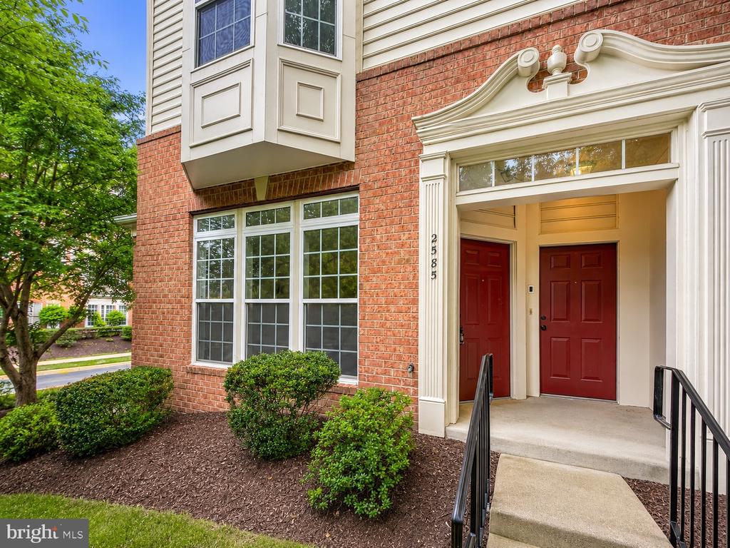 Residential Lease in WOODBRIDGE