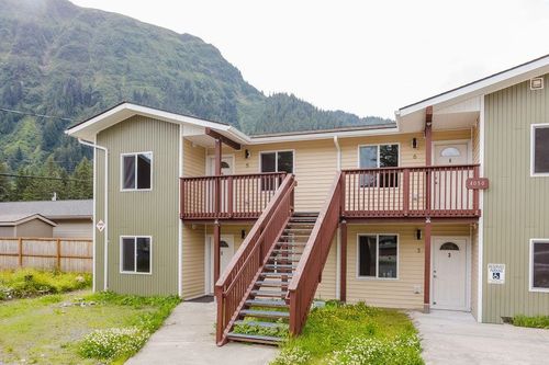 unit-5-4050 Delta Dr, Juneau, AK, 99801-9138 | Card Image