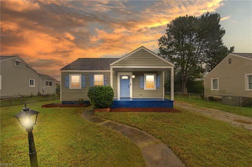 406 Colonial Ave, Hampton, VA, 23661-1514 | Card Image