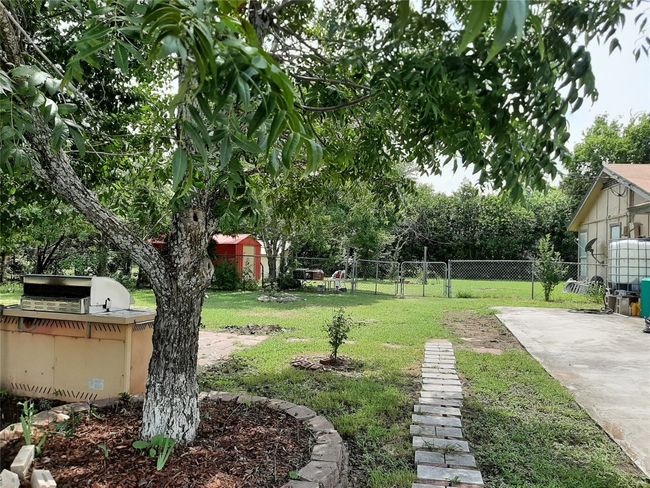 View of side yard | Image 24