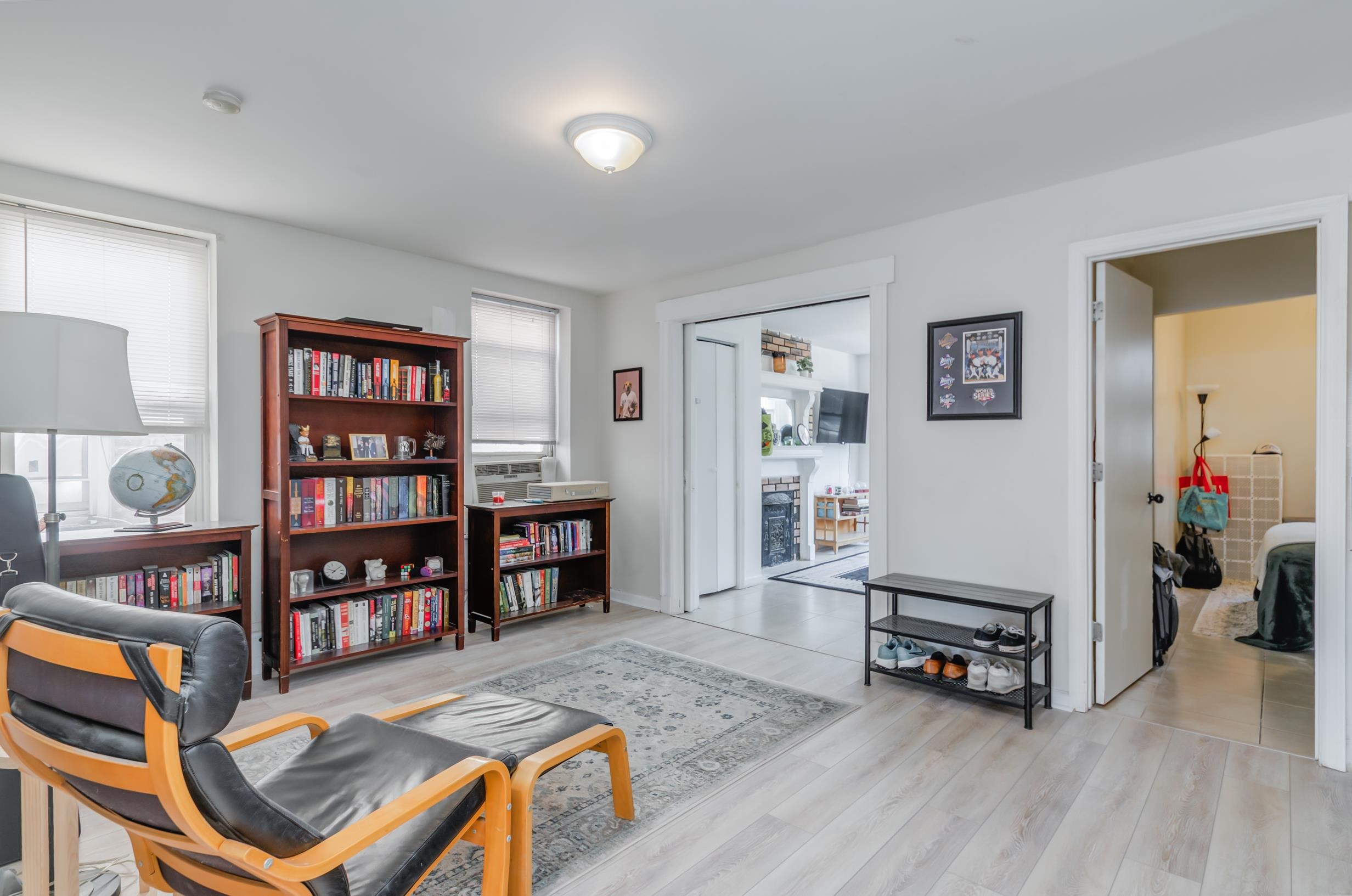 Residential Lease in JC, Heights 4