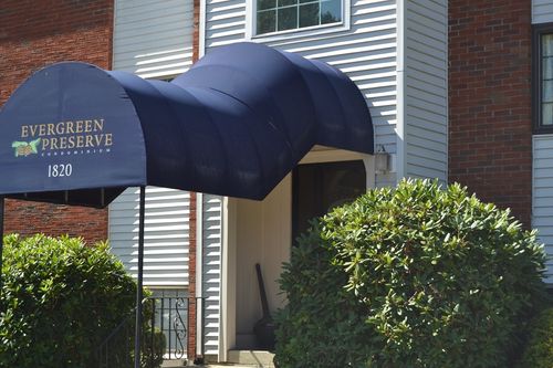unit-18-1820 Skyline Dr, Lowell, MA, 01854-1460 | Card Image