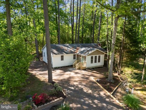 9 Yeoman Ct, OCEAN PINES, MD, 21811-1852 | Card Image