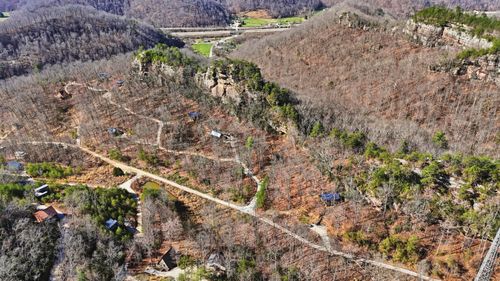 601 Twin Arch Rd, Stanton, KY, 40380-9114 | Card Image