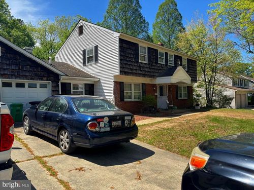 8905 Briardale Ln, LAUREL, MD, 20708-2518 | Card Image