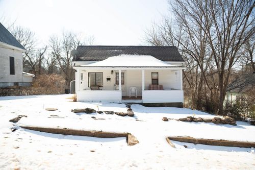 313 N 3rd St, Thayer, MO, 65791-1125 | Card Image