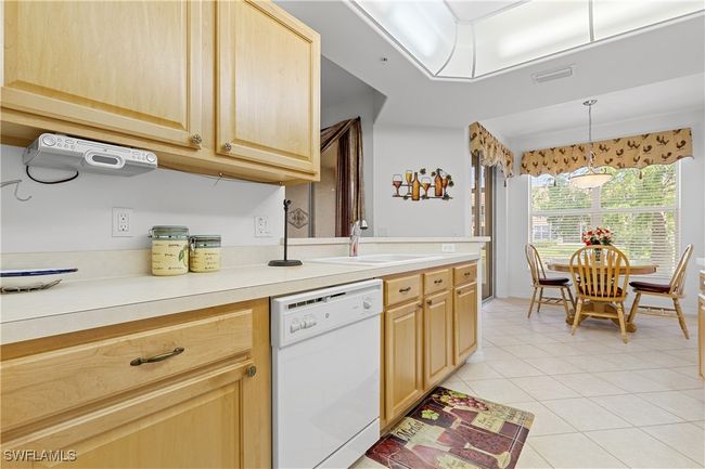 APT-1306 - 2648 Somerville Loop, Condo with 3 bedrooms, 2 bathrooms and null parking in CAPE CORAL FL | Image 18