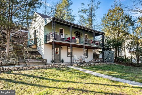 131 Water St, BOYERTOWN, PA, 19512-8600 | Card Image