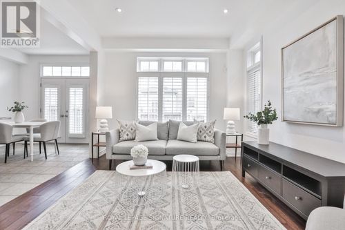641 Murray Meadows Pl, Milton, ON, L9T8L7 | Card Image