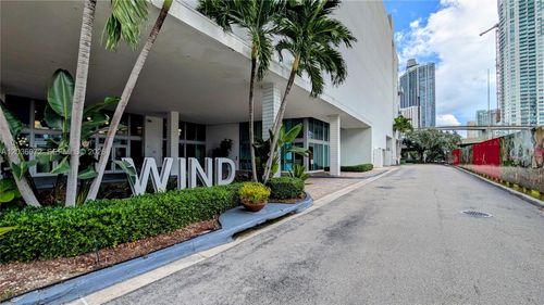 704-350 S Miami Ave, Miami, FL, 33130-1909 | Card Image