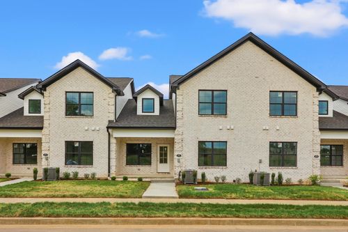 676 Hollow Creek Rd, Lexington, KY, 40511-1629 | Card Image