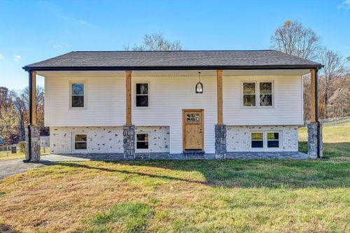 227 Hunters Trail Trl, Troutville, VA, 24175 | Card Image