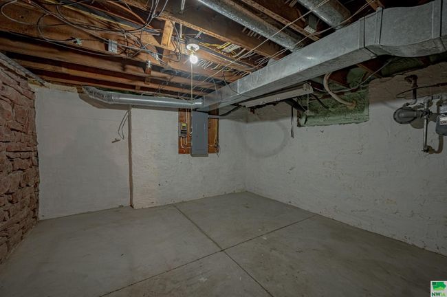 212 E Washington St, House other with 5 bedrooms, 2 bathrooms and null parking in Elk Point SD | Image 25