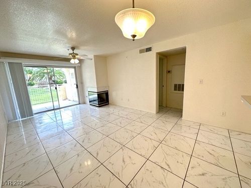 apt-117-5000 Red Rock St, Las Vegas, NV, 89118-1275 | Card Image
