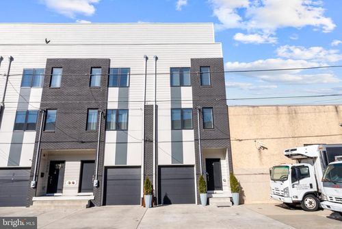 1422 S Front St, PHILADELPHIA, PA, 19147-5517 | Card Image