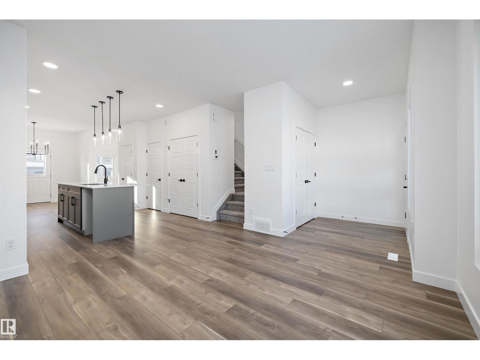 Residential in Edmonton 4