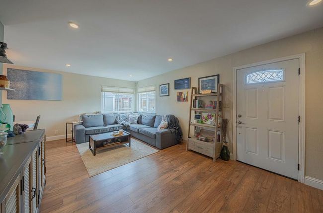 3035 King Cir, House other with 3 bedrooms, 1 bathrooms and 2 parking in Marina CA | Image 7