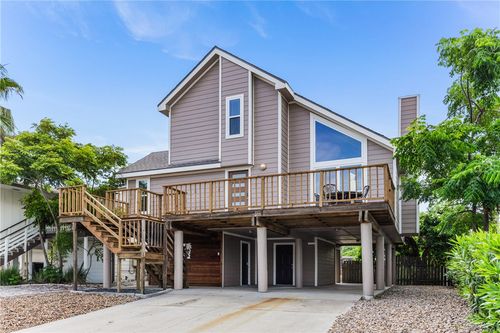 3222 Laguna Shores Rd, Corpus Christi, TX, 78418-2938 | Card Image