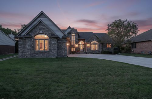 51385 Baker Rd, Chesterfield, MI, 48047-3136 | Card Image