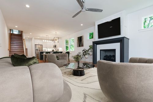 801 Fairwin Ave, Nashville, TN, 37216-3614 | Card Image