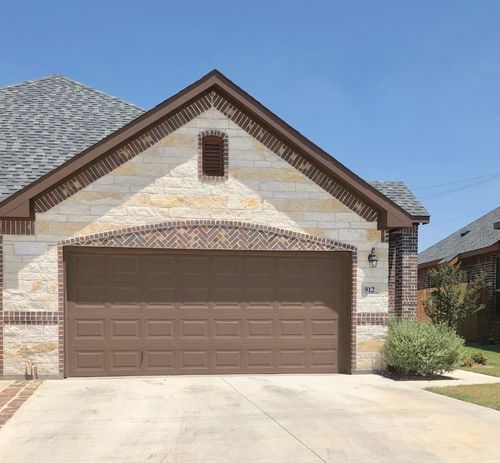912 Skyview Dr, Midlothian, TX, 76065-2347 | Card Image