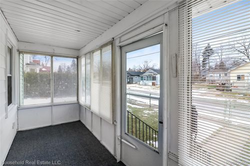 245 S Edith St, Pontiac, MI, 48342-3228 | Card Image