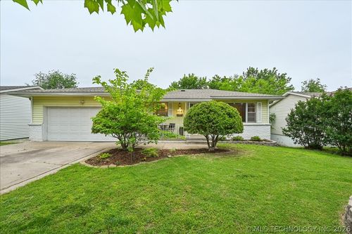 5941 E 25th Pl, Tulsa, OK, 74114-5119 | Card Image