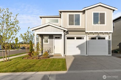 2123 169th St Ne, Marysville, WA, 98271-4411 | Card Image