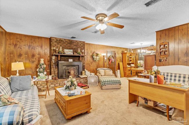 6640 Frank Reeder Rd, House other with 3 bedrooms, 2 bathrooms and 1 parking in Pensacola FL | Image 43