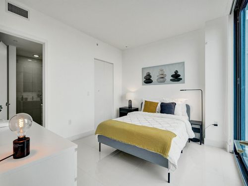 1210-121 Ne 34th Street, Miami, FL, 33137 | Card Image