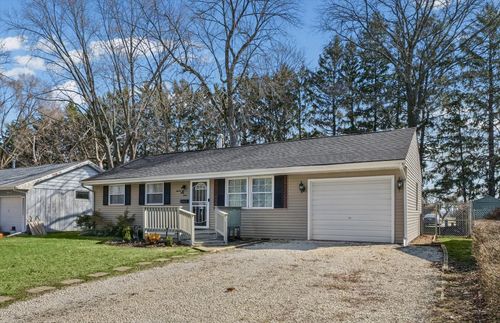 1637 Harper Dr, Rantoul, IL, 61866-3317 | Card Image