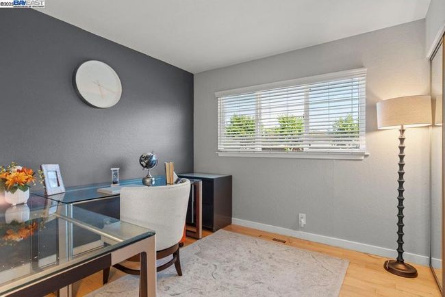 4th Bedroom Used as office | Image 15