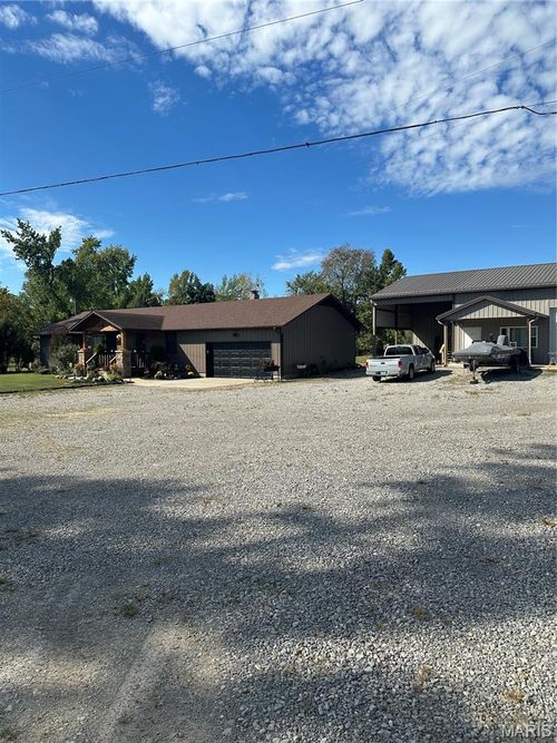 534 Highway M, Poplar Bluff, MO, 63901-6649 | Card Image
