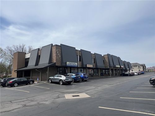 1577 W Ridge Rd, Greece, NY, 14615-2520 | Card Image