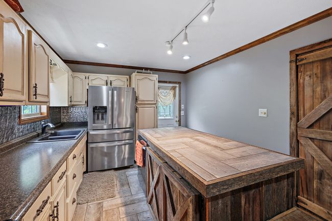208 Claude Carroll Rd, House other with 3 bedrooms, 3 bathrooms and 2 parking in Hohenwald TN | Image 15