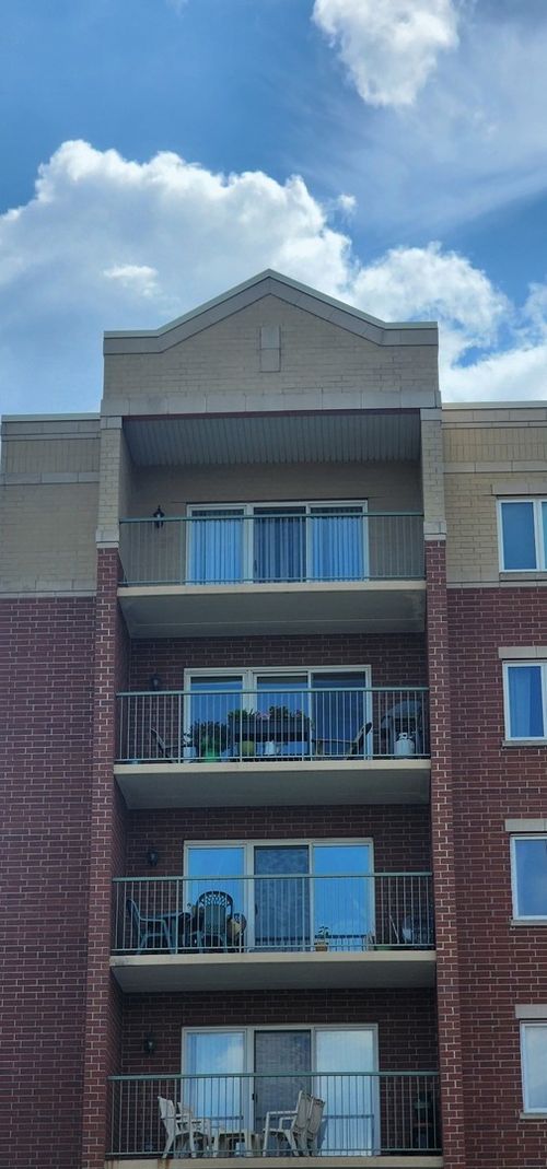 unit-603-7400 Lincoln Ave, Skokie, IL, 60076-3882 | Card Image