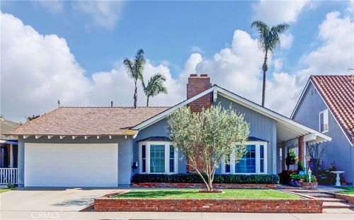 18422 Santa Eugenia St, Fountain Valley, CA, 92708-5634 | Card Image