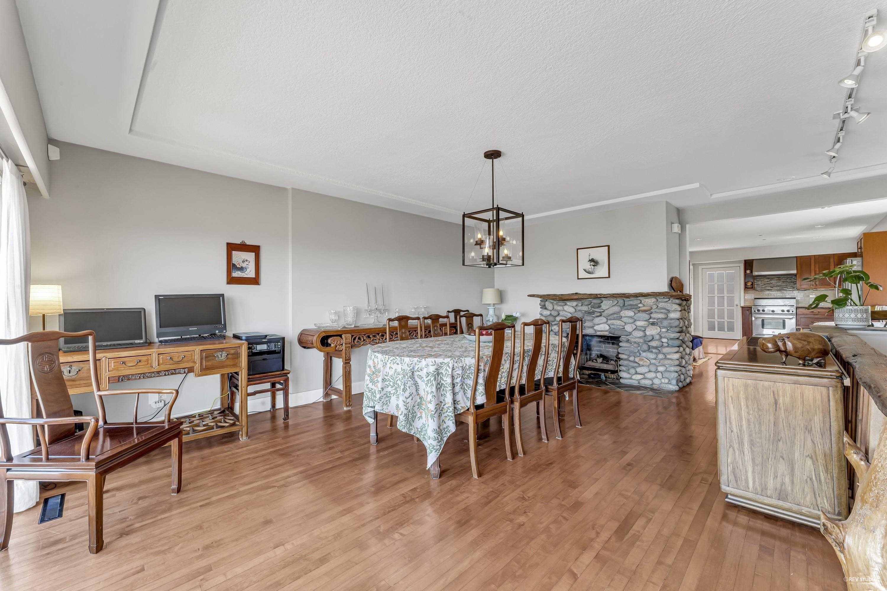 1374 21 St Street, House other with 2 bedrooms, 2 bathrooms and 3 parking in West Vancouver BC | Image 14