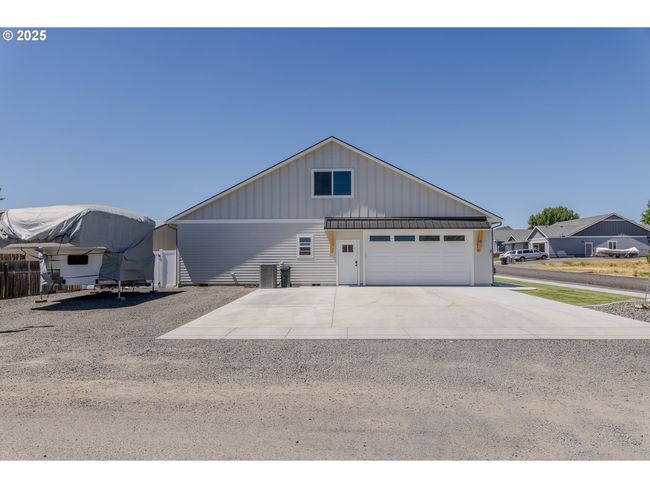 665 Browndell Ln, House other with 3 bedrooms, 3 bathrooms and 2 parking in Stanfield OR | Image 45