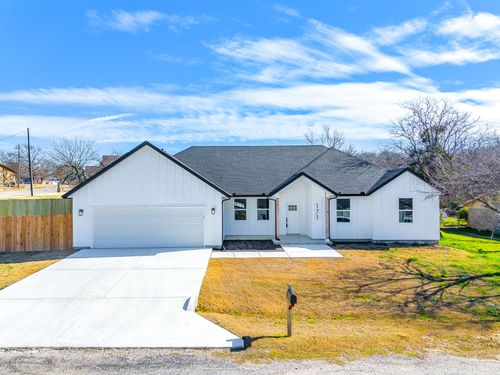 171 Tryall Ct, Runaway Bay, TX, 76426-9503 | Card Image